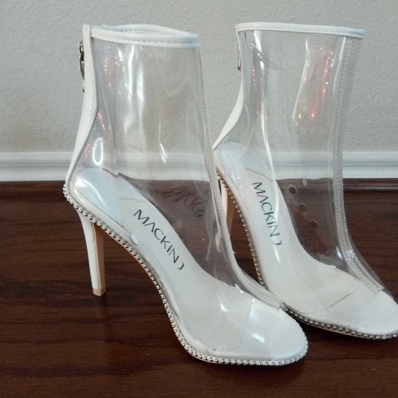 Clear/White bootie, peep toe - Picture 4 of 9